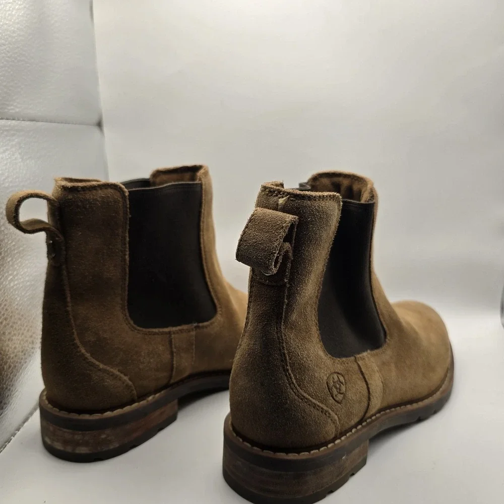 Ariat Wexford Chestnut Suede Chelsea Boots Women's US 7B Sample NWOB